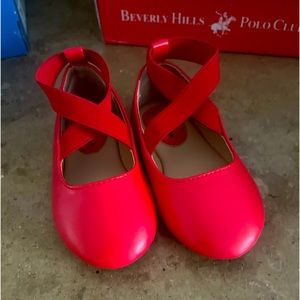 Never worn toddler girl size 4